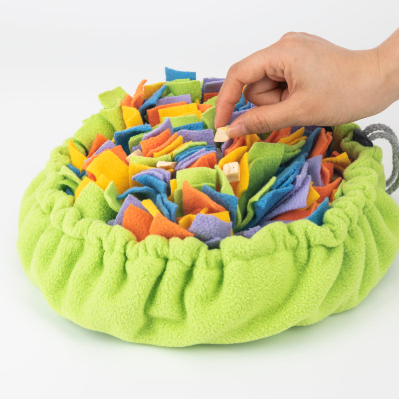 HKM-2700989 Interactive Pet Snuffle Mat for Dogs and Cats - Encourages Natural Foraging Skills and Reduces Boredom - Travel and Indoor/Outdoor Use