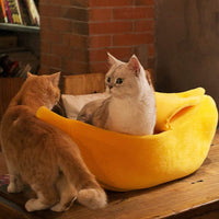 HKM-2733757 Large Soft and Warm Cat Bed House for Cats, Kittens, Rabbits, and Small Dogs - Cozy Cuddle Design