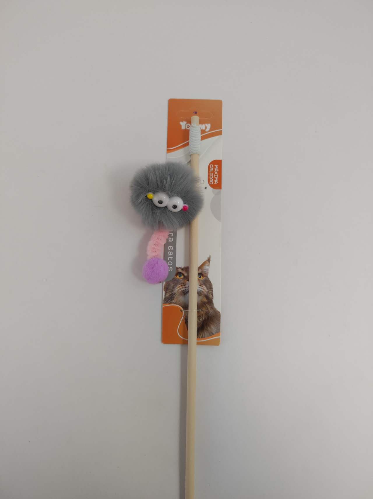 HKM-2737085 Big Eyes Interactive Cat Toy for Fun and Playful Engagement