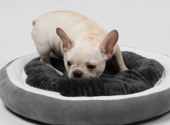 HKM-2746045 Cozy Round Pet Nest Cushion for Dogs and Cats - Three Size Options Available