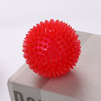 HKM-2752573 Spiky Sounding Dog Toy Ball - Durable TPR Material in Red, Green, and Blue