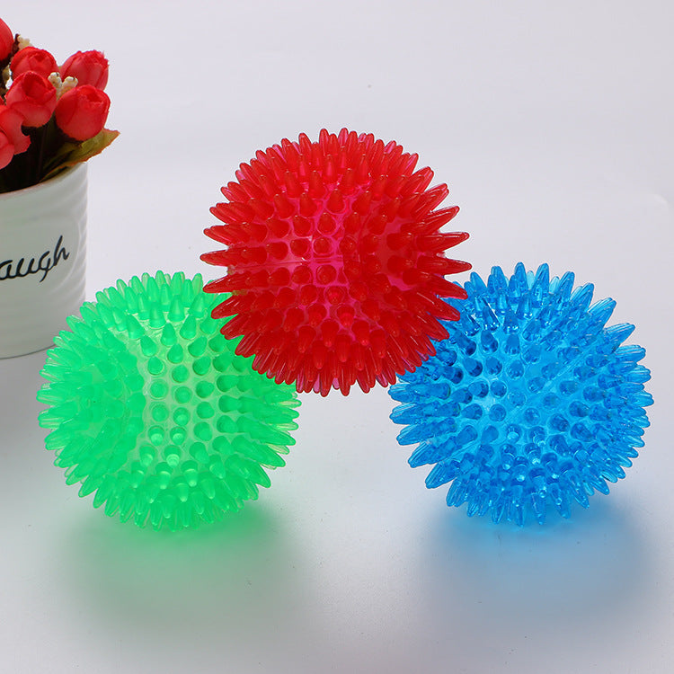 HKM-2752573 Spiky Sounding Dog Toy Ball - Durable TPR Material in Red, Green, and Blue