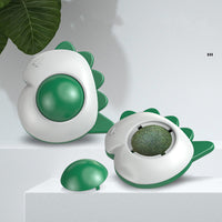 HKM-2755005 Catnip Spinning Ball Toy for Dental Care and Teeth Cleaning - 61mm x 65mm