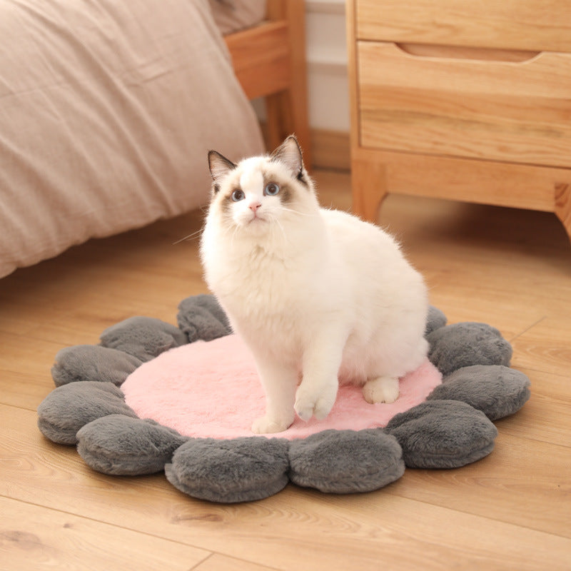 HKM-2765117 Cozy Coral Fleece Mat for Dogs and Cats – Soft Sleeping Nest