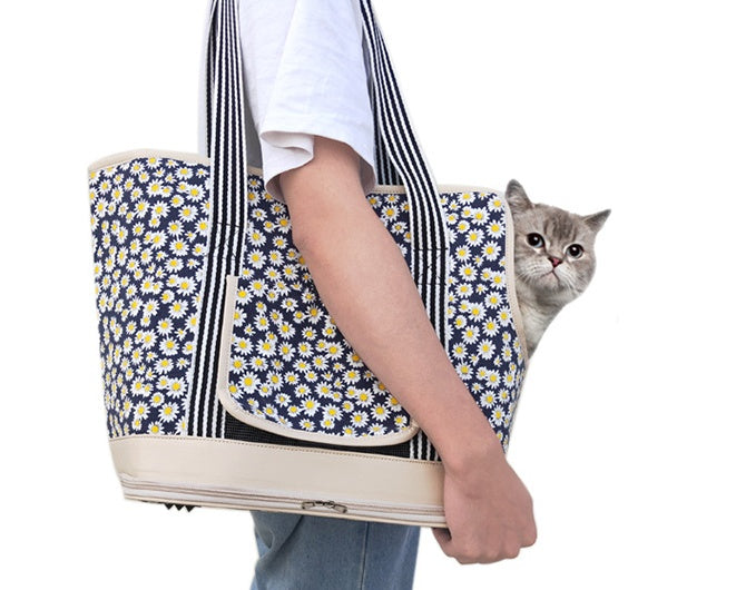HKM-2771261 Portable Cat and Dog Travel Shoulder Bag with Breathable Mesh and Cartoon Design
