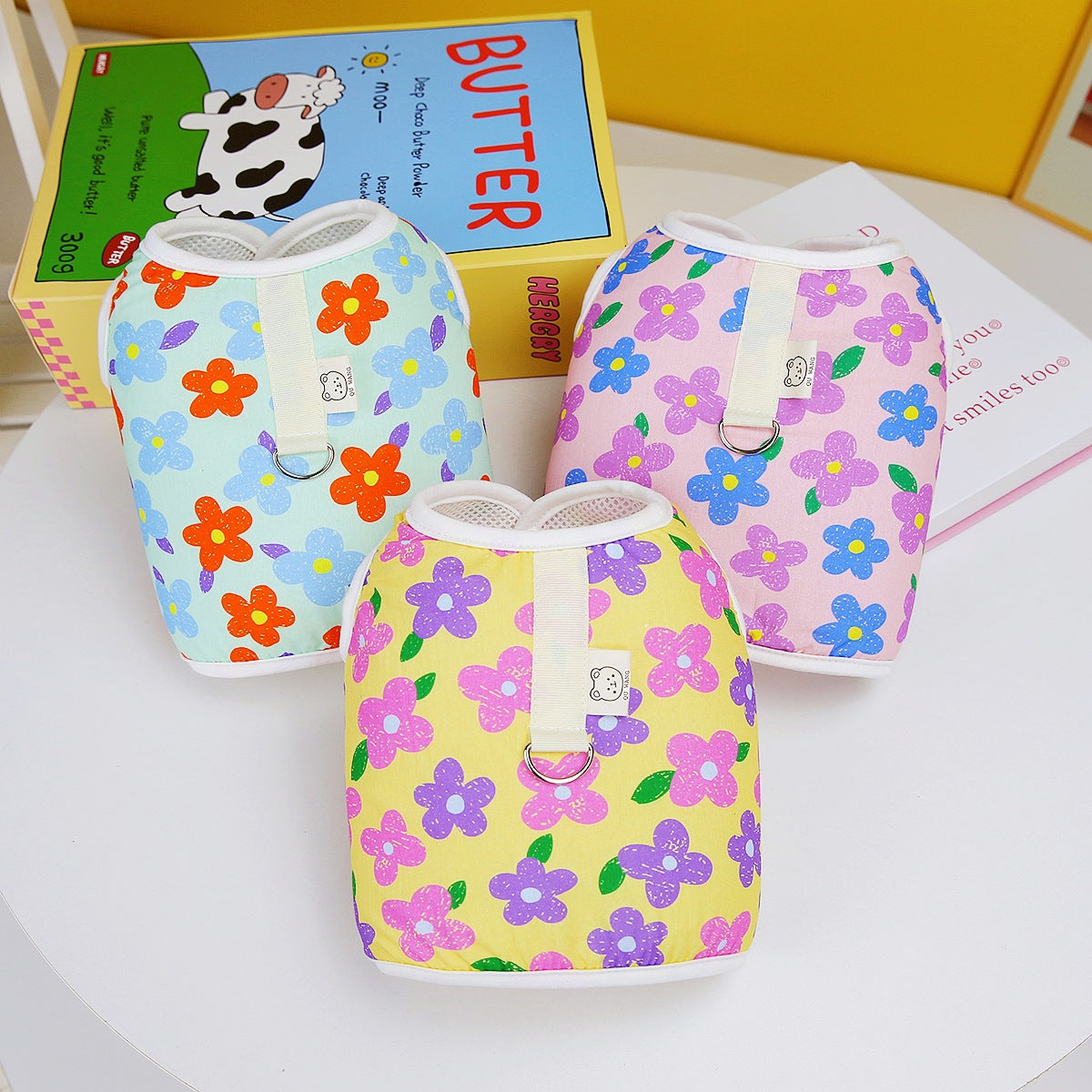 HKM-2781117 Chest and Back Traction Vest for Dogs with Lead Rope - Cotton and Floral Design in Light Blue, Light Yellow, and Pink