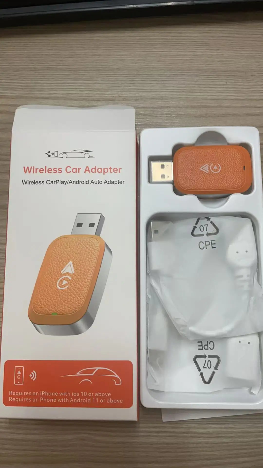 HKM-279955 Wireless CarPlay and Android Auto Multimedia Streaming Box for Vehicles