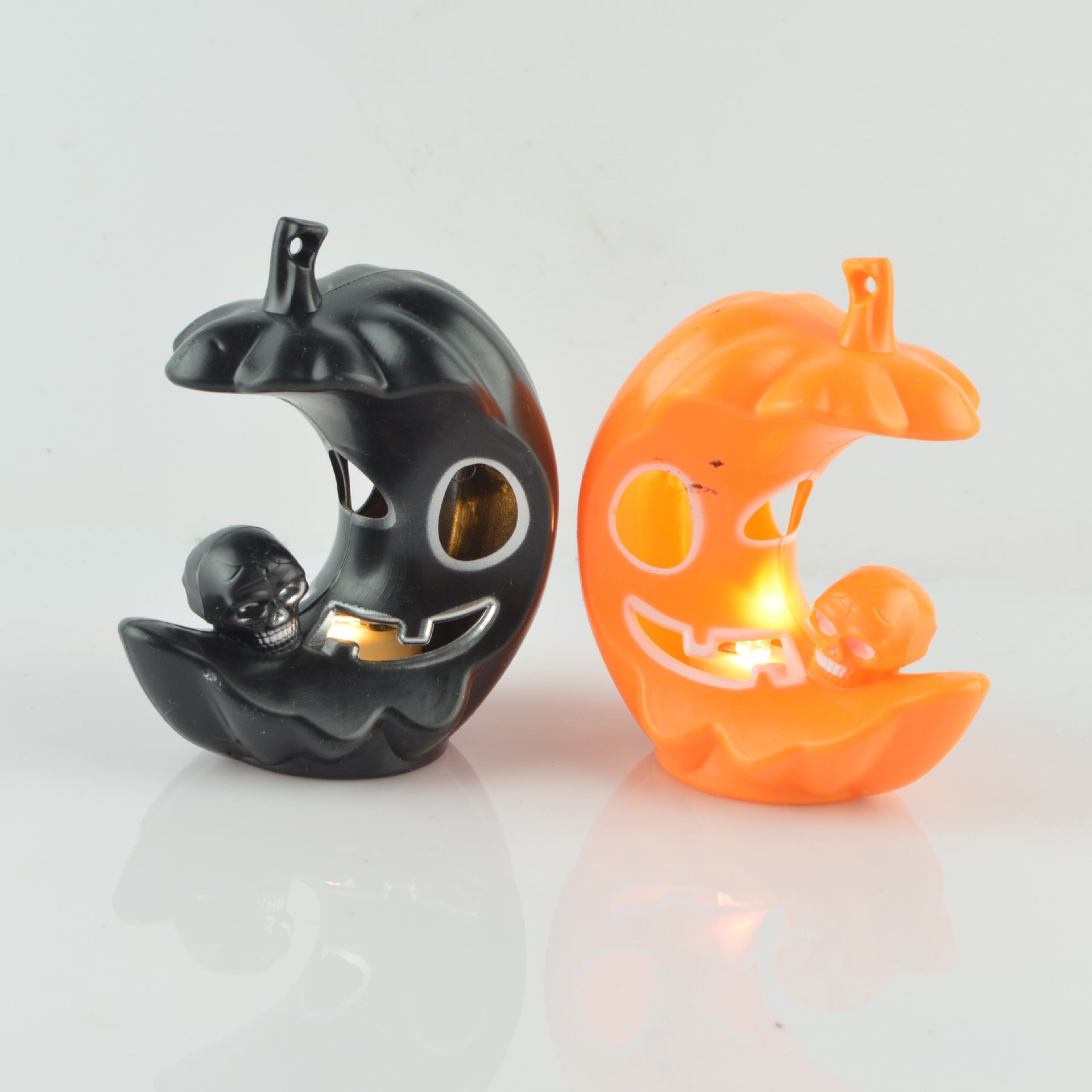 HKM-284947 Luminous Moon Pumpkin Lamp - Decorative Plastic Light in Orange and Black, 8.5cm Size