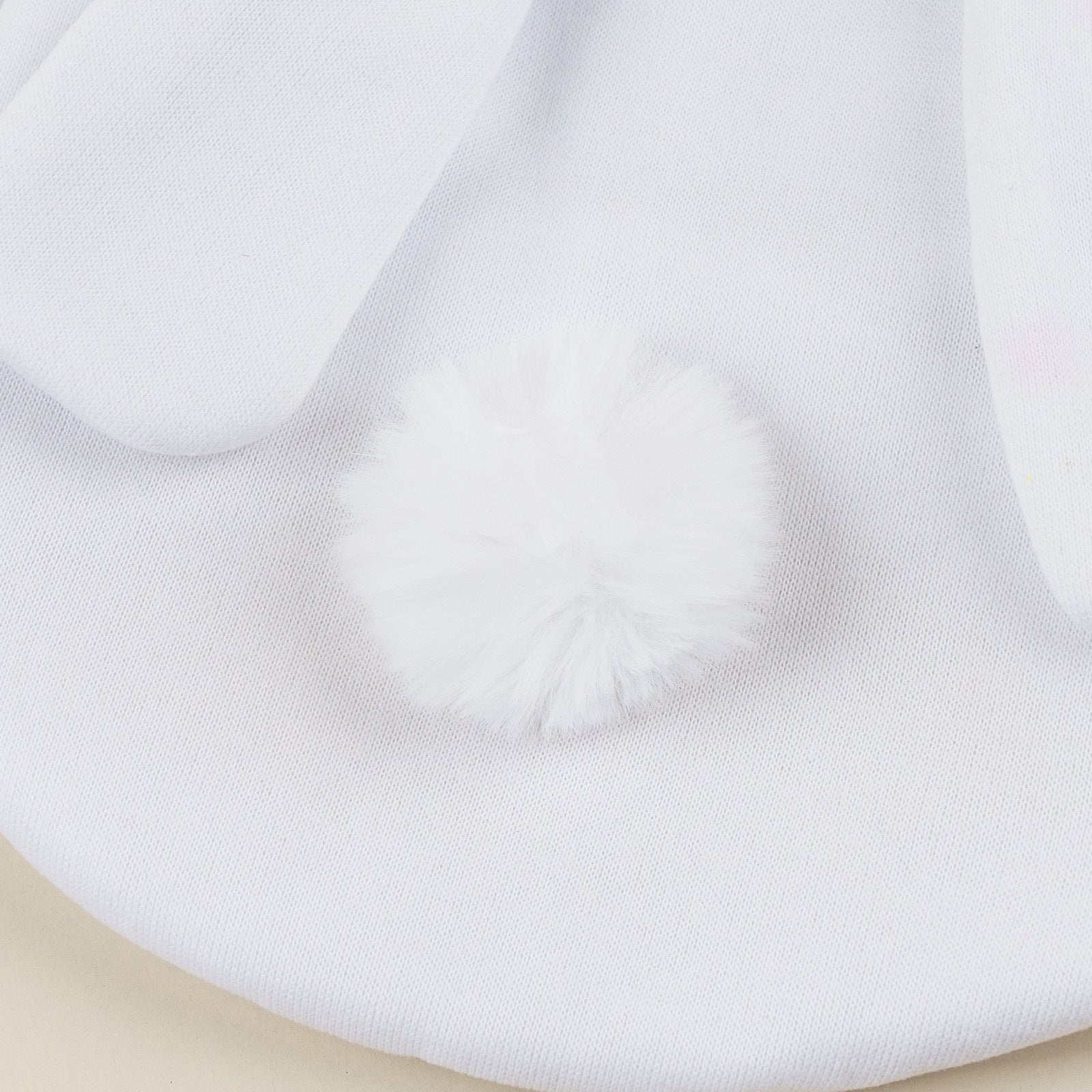 HKM-2851133 Cozy Rabbit-Shaped Pet Sweater in White for Small to Extra Large Pets