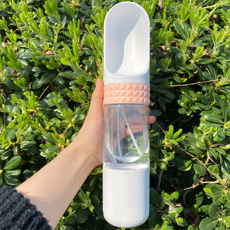 HKM-2884669 Portable Dog Water Bottle Dispenser with Easy Lock Feature for Outdoor Travel and Hydration