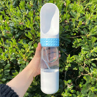 HKM-2884669 Portable Dog Water Bottle Dispenser with Easy Lock Feature for Outdoor Travel and Hydration