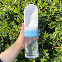 HKM-2884669 Portable Dog Water Bottle Dispenser with Easy Lock Feature for Outdoor Travel and Hydration