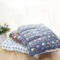 HKM-2928957 Padded Flannel Dog Mat for Comfort and Warmth in Various Cute Patterns
