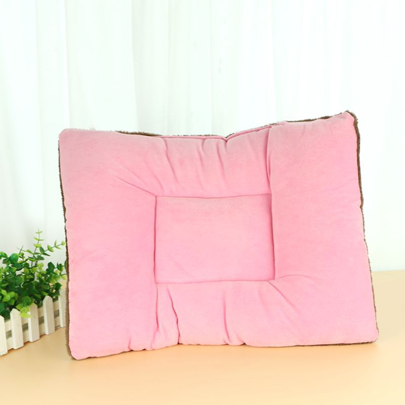 HKM-2934717 Cozy Thermal Fleece Pet Mat in Dark Blue and Pink - Multiple Sizes Available