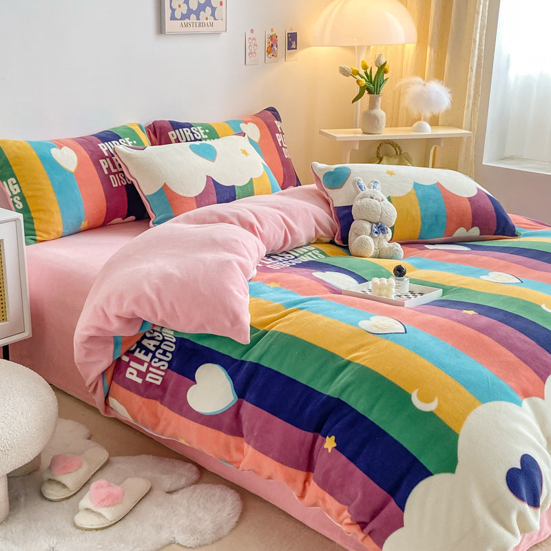 HKM-294867 Cozy Milk Velvet Winter Bed Set with Cartoon and Geometric Patterns - Four-Piece Duvet Cover, Sheet, and Pillowcases