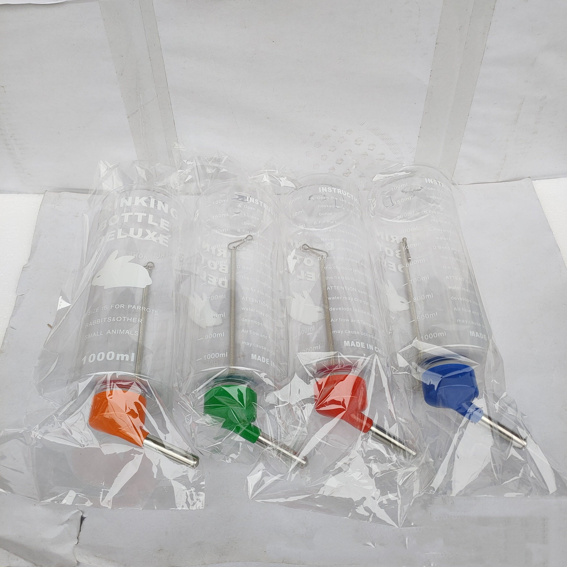 HKM-2949181 Mixed Color 1000ML Plastic Water Fountain for Pets - Ideal Cat Drinking Bowl