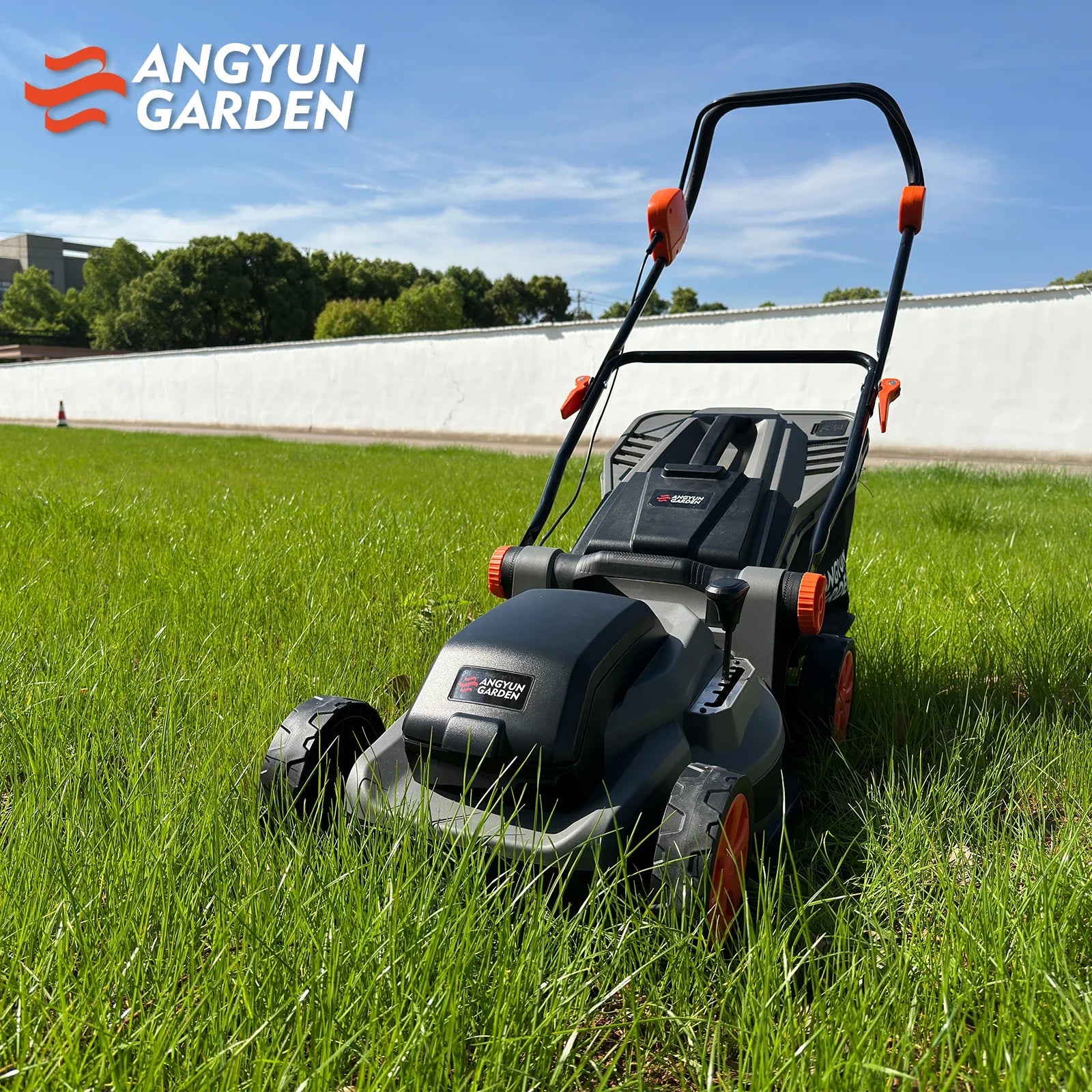 HKM-296211 Self-Propelled 1600W Electric Lawn Mower with Folding Handle and Grass Box