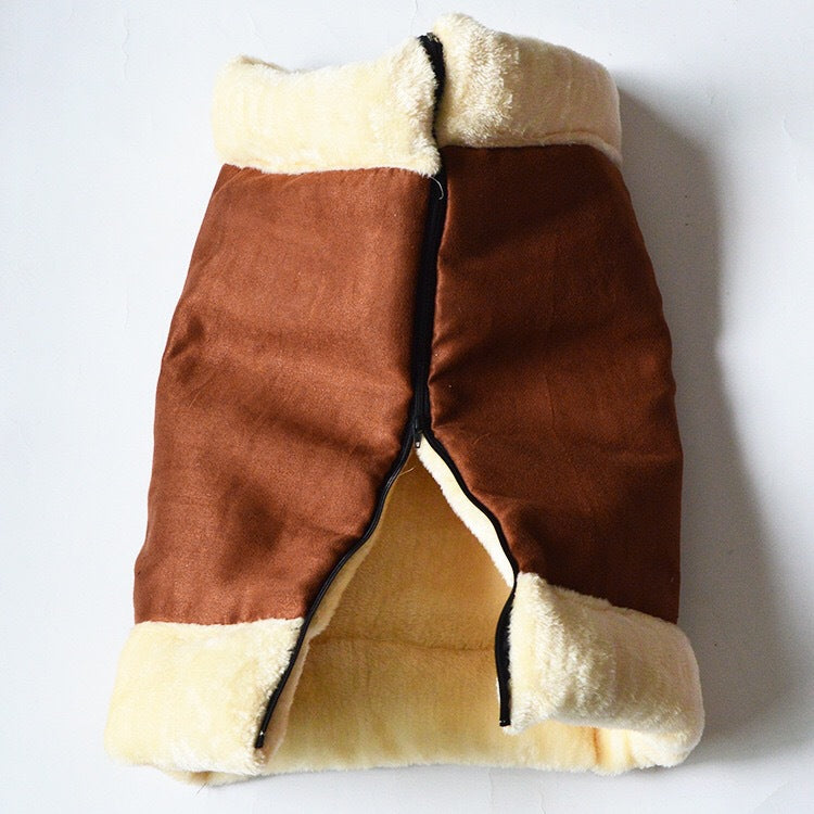 HKM-2969661 Cat Tunnel with Rustling Sound, Plush Fabric, 90x57CM, Lightweight and Durable Design