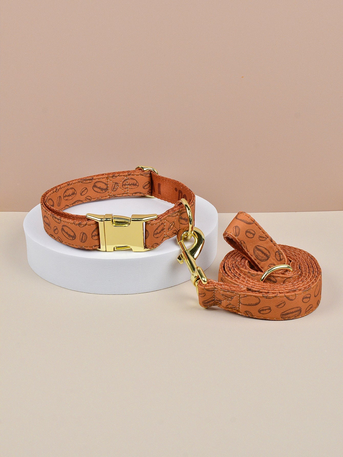 HKM-2980925 Double-sided Pet Collar with Haulage Rope in Various Fun Colors for Dogs and Cats