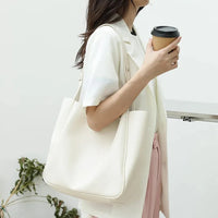 HKM-300371 Soft Leather One Shoulder Messenger Bag - Casual Retro Design in Various Colours