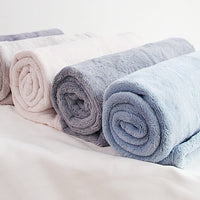 HKM-300755 Large and Small Pet Blanket for Dogs and Cats - Cozy Quilt for All Seasons