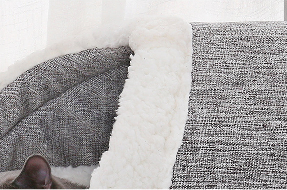 HKM-3046717 Cozy Cloth Dog and Cat Kennel for Autumn and Winter, Beige and Gray, 46x35x30cm, Suitable for Pets Under 7.5kg