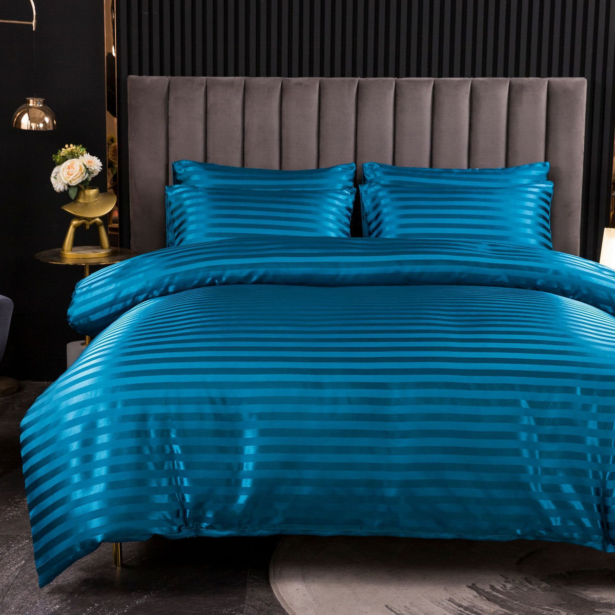 HKM-307539 Thickened Striped Jacquard Four-Piece Fabric Bed Sheet and Duvet Cover Set