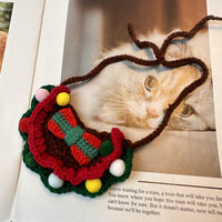 HKM-3088573 Christmas-Themed Pet Bib with Various Holiday Designs for Year-Round Use