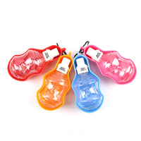 HKM-3114045 Portable Dog Water Bottle for Outdoor Travel - Plastic with Metal Buckle, 5 Color Options