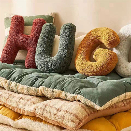 HKM-313107 Plush Alphabet Pillow Cushion for Home Decor and Photography Props