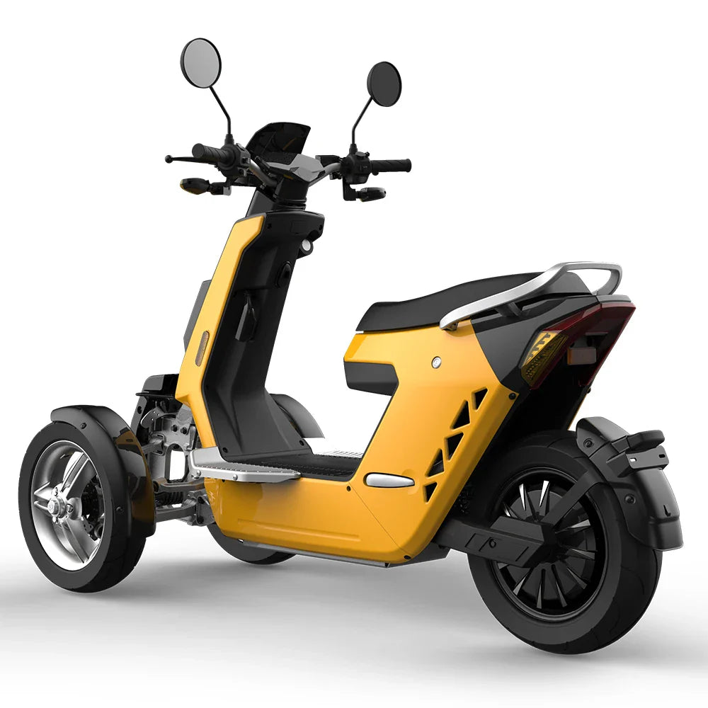 HKM-317139 High Power 2000W Electric Tricycle Scooter with EEC Certification - Customized Colors, 72V LCD Display