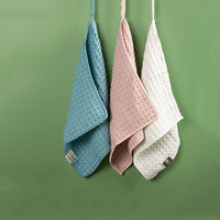 HKM-317843 Ultra-Fine Waffle Microfiber Towel - Soft, Non-Lint Skin-Friendly Fabric in Multiple Colors