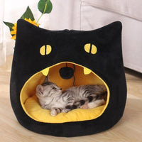 HKM-3183549 Cozy Cat-Shaped Bed with Plush Material for Small Dogs and Kittens, Washable and Travel-Friendly