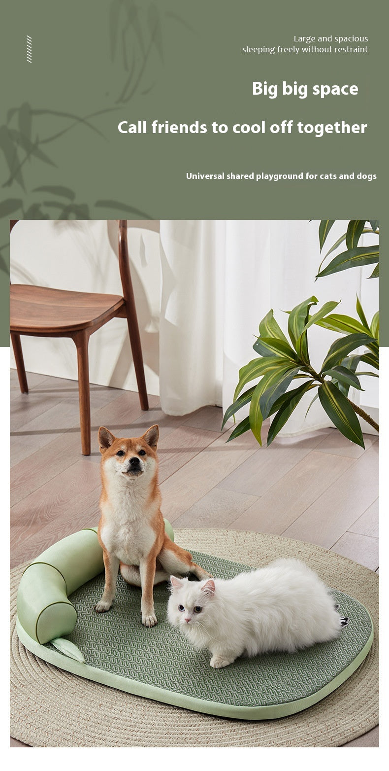 HKM-3204797 Cool Feeling Pet Bed - Four Seasons Universal Cat and Dog Nest in Green Bamboo Panda Design