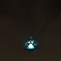HKM-3236157 Animal Night Light Necklace with Drop Light Design, 45 cm Chain Length, Compact Size 2.1 x 1.6 cm