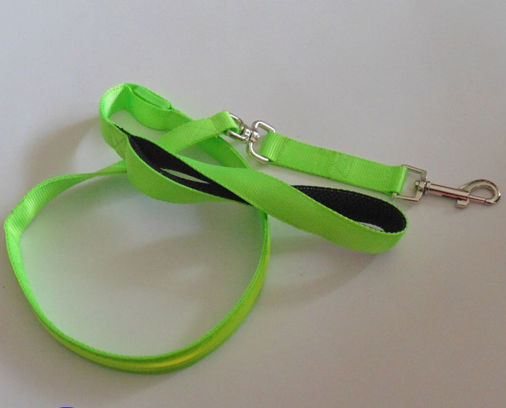 HKM-3248829 LED Fiber Optic Reflective Dog Leash with Manual Control for Day and Night Safety