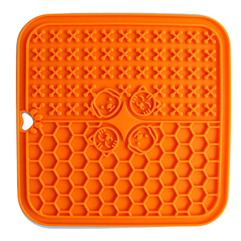 HKM-3256637 Silicone Pet Licking Pad with Suction Cup for Feeding and Slow Eating