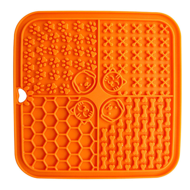 HKM-3256637 Silicone Pet Licking Pad with Suction Cup for Feeding and Slow Eating