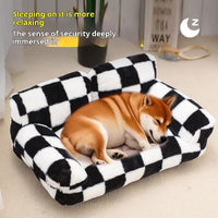 HKM-3270333 Cozy Black and White Plaid Plush Dog Kennel for Small to Large Breeds