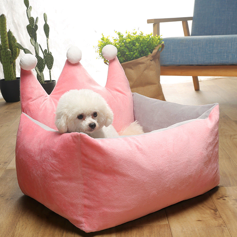 HKM-3303101 Crown-Shaped Removable & Washable Pet Bed for Small to Medium Dogs and Cats