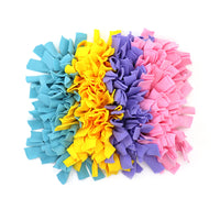 HKM-3321149 Durable Anti-Bite Toy Blanket with Non-Slip PVC Base and Soft Fleece, Unfolded Size 45 x 45 CM