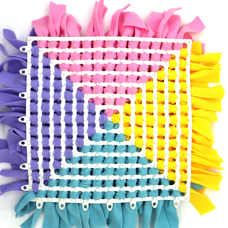 HKM-3321149 Durable Anti-Bite Toy Blanket with Non-Slip PVC Base and Soft Fleece, Unfolded Size 45 x 45 CM