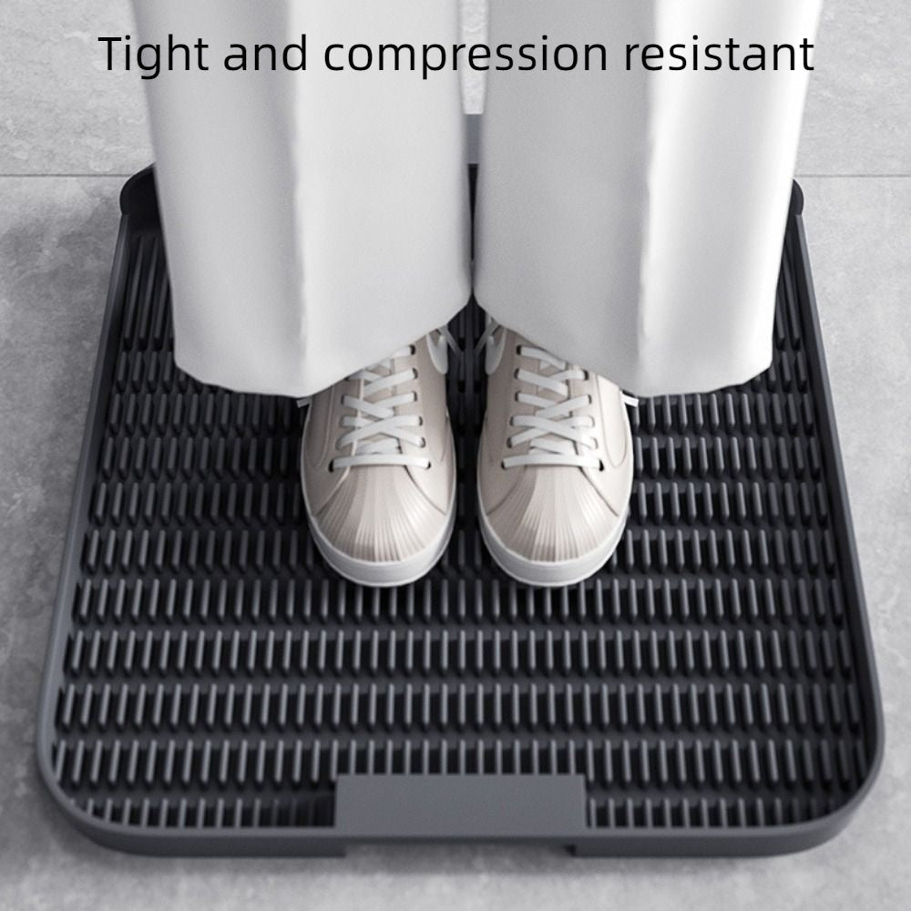 HKM-3330237 Cat Litter Pedal with Slanted Mouth Design ¨C Durable Non-Slip Foot Pad, Easy to Clean, 37x37x8cm