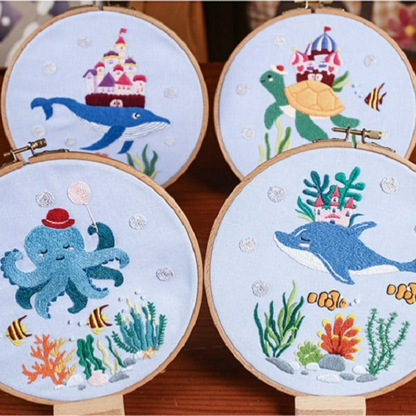 HKM-333075 Original Infauna Series Beginner Embroidery Kit - Cartoon Design, Cotton Fabric, 8 Inch Craft Set