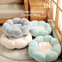 HKM-3424445 Plush Round Flower-Shaped Doghouse in Light Pink, Light Green, and Gray - Soft Cloth Pet Nest