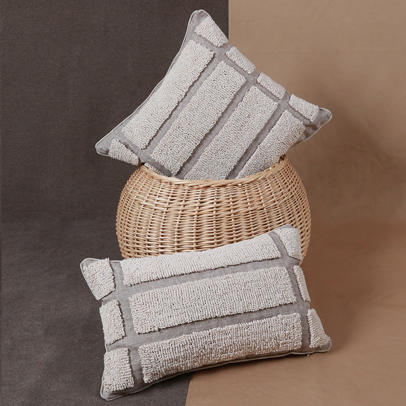 HKM-343507 Geometric Circle Tufted Pillow Cover in Cotton-Linen Blend, 45x45cm