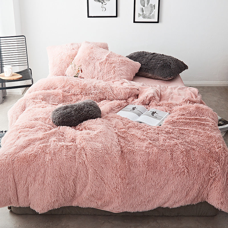 HKM-343763 Crystal Velvet Four-Piece Bedding Set in Cloud Mink Velvet - Personalized Fashion Design