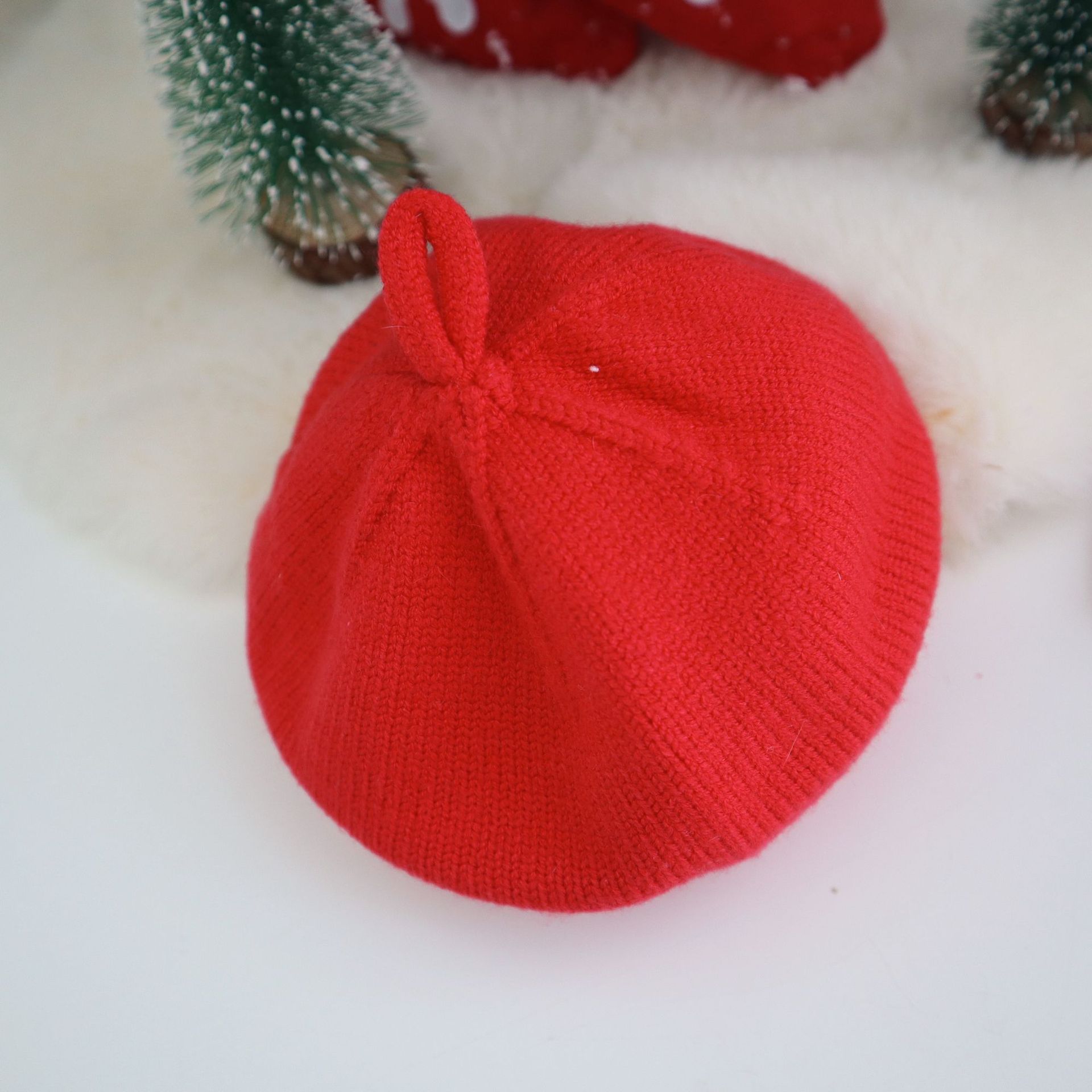 HKM-3455165 Cozy Christmas Knitted Sweater for Dogs with Beret and Scarves - Red and Green Stripes