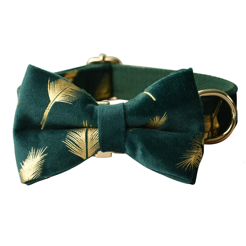 HKM-3472445 Emerald Feather Pattern Pet Collar, Bow, and Leash Set in Cotton