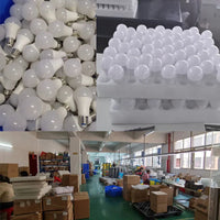 HKM-359123 Dimmable RGB LED Light Bulb E26/E27 - Multicolor Remote Control Options for Home and Party Use